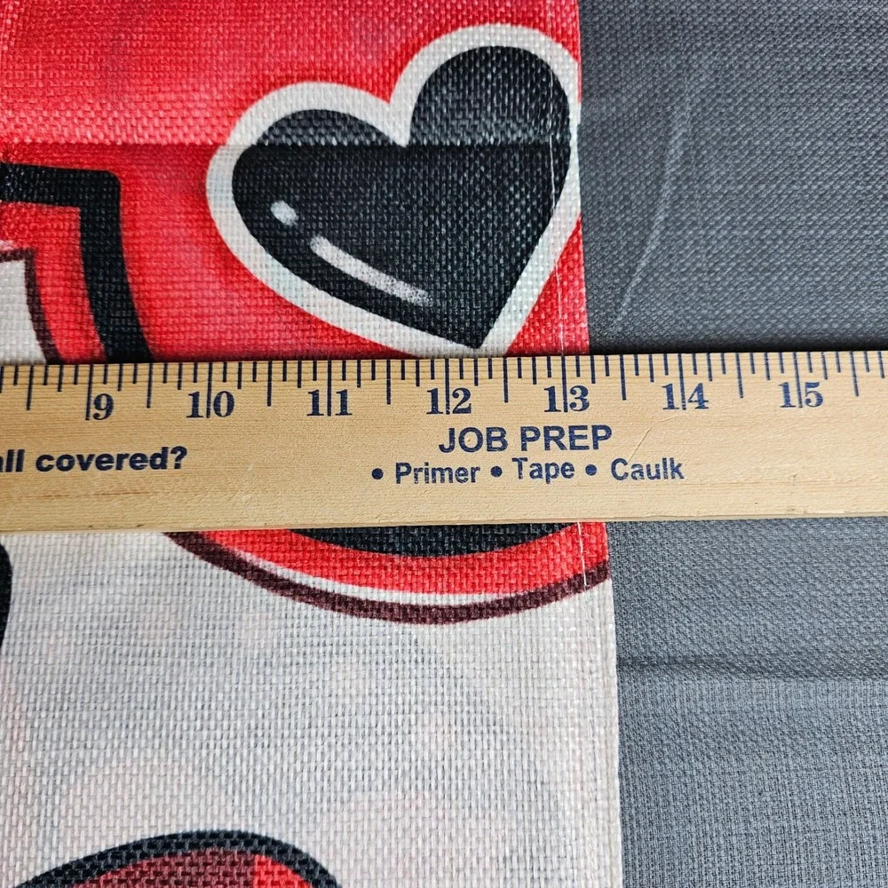 Mouse Ears  Valentines Day Table Runner Love‎ XOXO Hearts 13x72 NEW